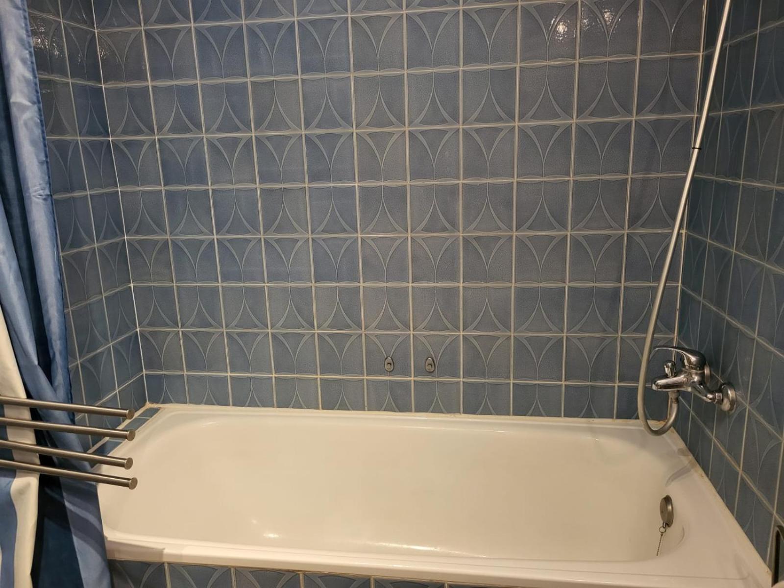 Maison Dans Piscine Hébergement de vacances *