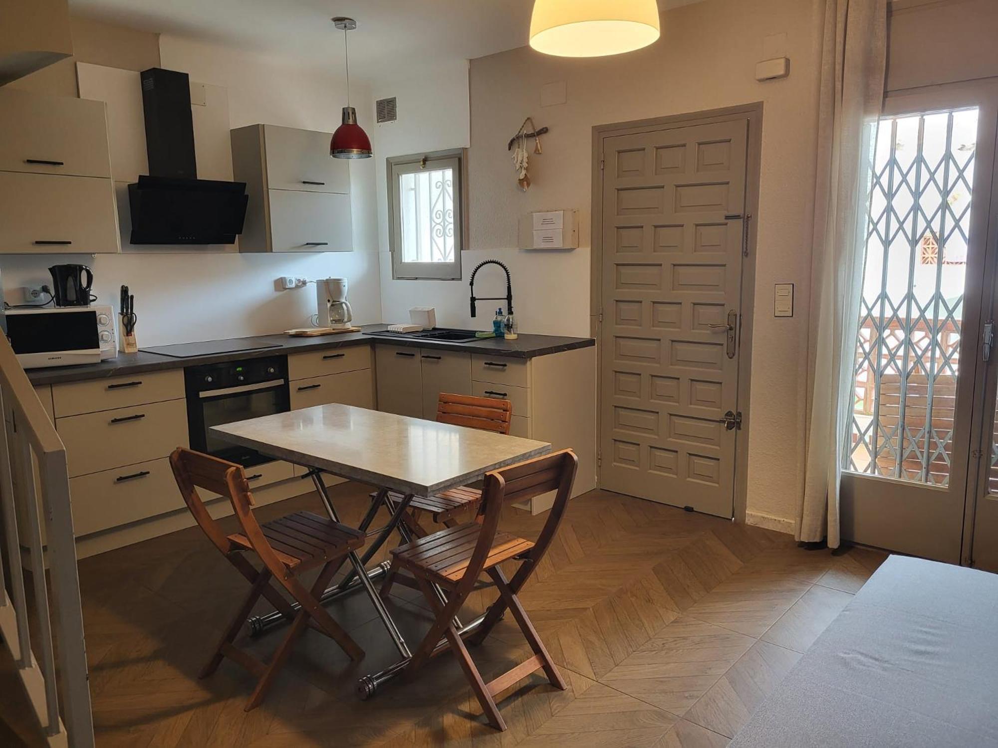 Hébergement de vacances Maison Dans Piscine